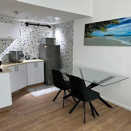סוויטה בזכרון Apartment Zikhron Ya'akov Exterior photo
